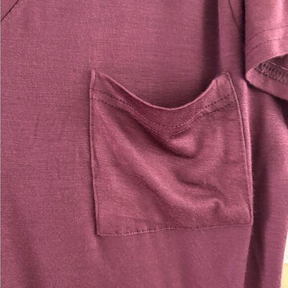 Glitz Short Sleeve V Neck zipper on shoulder purple T Shirt Size 3X - Picture 4 of 8